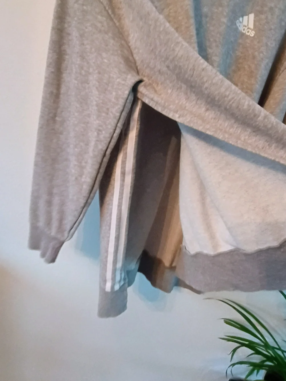 Adidas Womens M Oversized High Low Sweatshirt Gray Side Stripe Tunic Athleisure